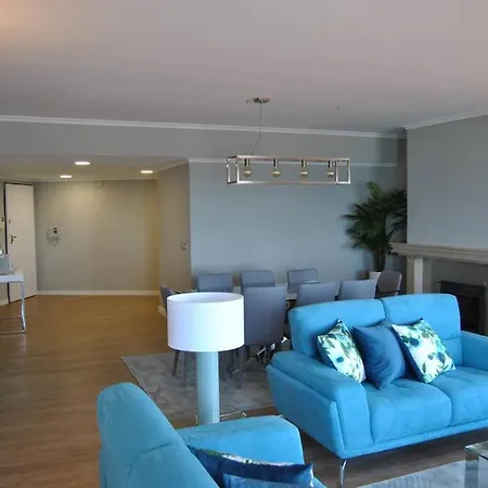 Apartement T4 Apartment Parede